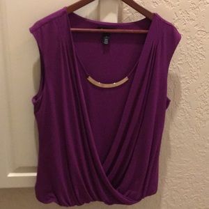 Purple sleeveless drape top. Xl